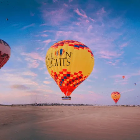 Hot Air Balloon Dubai – Sunrise Adventure Over the Desert