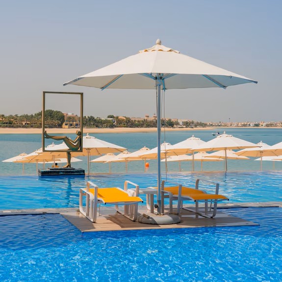 A Luxe Escape at Central Resort The Palm
