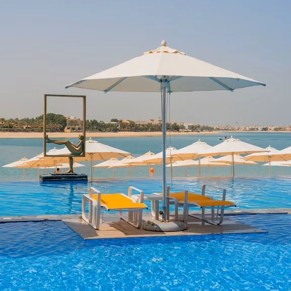 A Luxe Escape at Central Resort The Palm