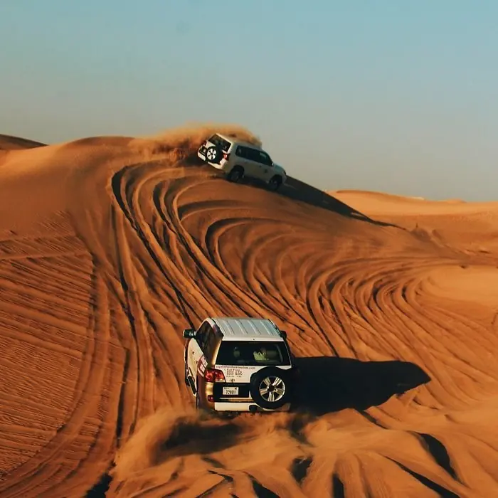 Thrills of the Dunes: Ultimate Desert Safari Experience